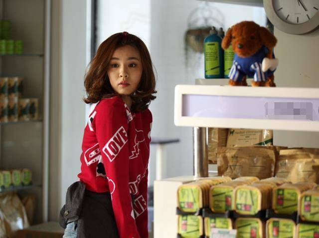 王晓晨戏里为何爱大叔?_剧中_问题_反差