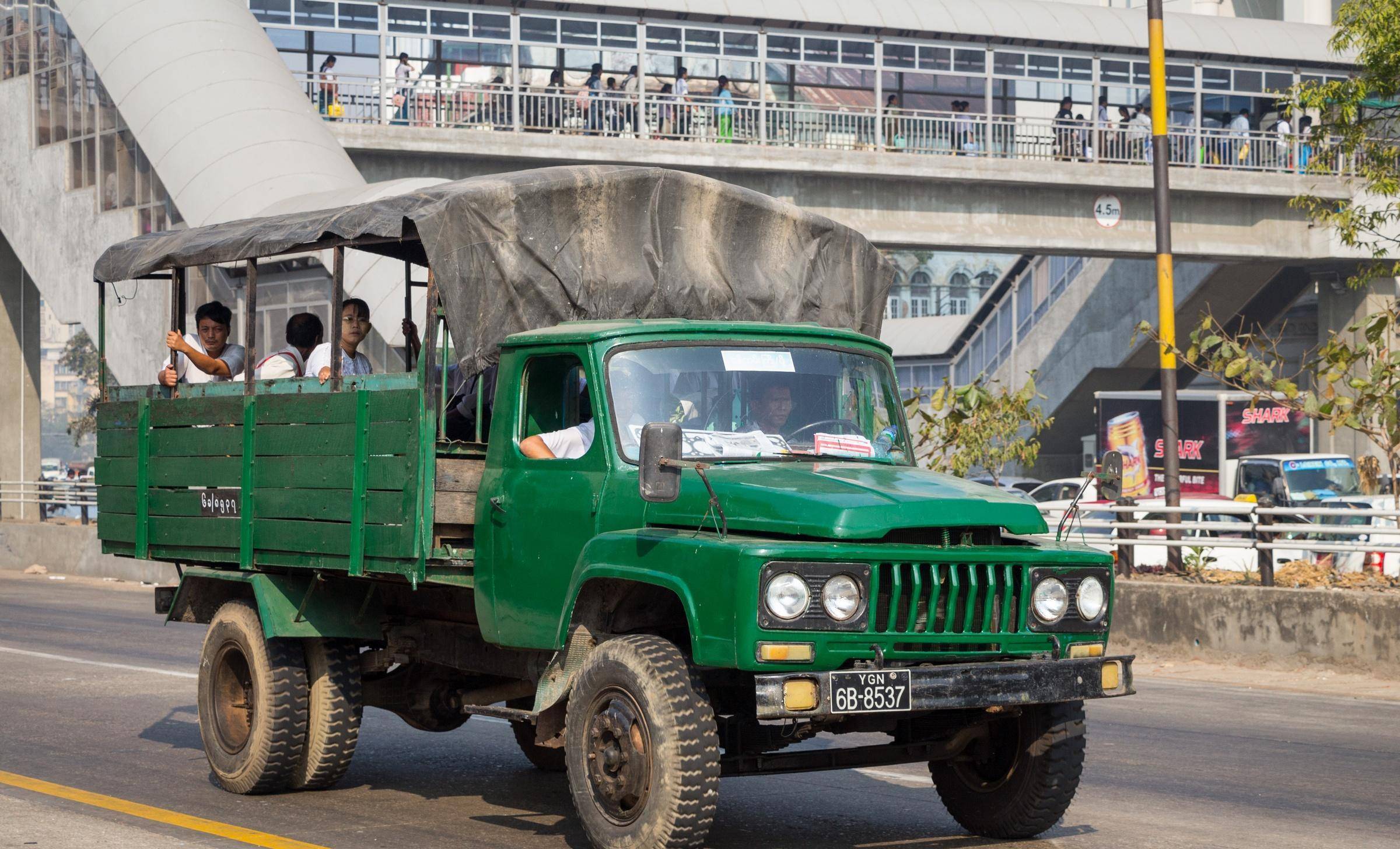 國外的東風eq140卡車_搜狐汽車_搜狐網