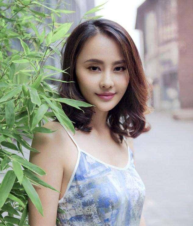 一个很快就被遗忘的演员,分手了吴奇隆,嫁给了外国老公_马雅舒_刘诗诗