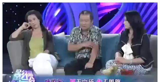 唐鉴军：戏里蛮横不讲理，戏外慷慨负责，对师父和女子一心一意