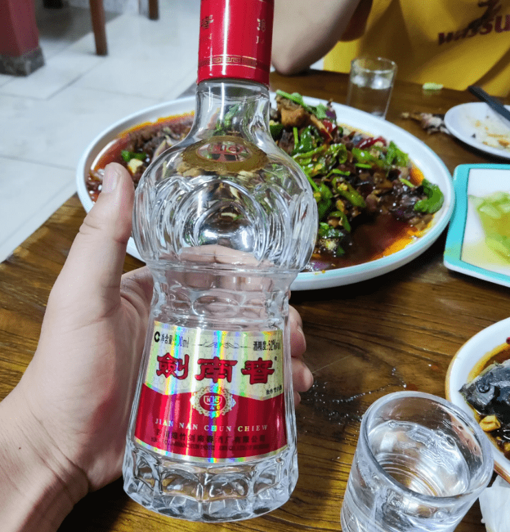 和领导吃饭喝酒,这3句"潜台词",你一定要弄清楚,早知不吃亏