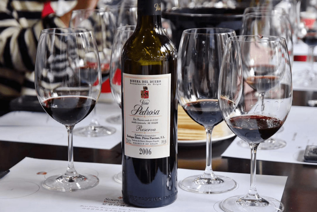 教皇,王室偏爱的西班牙名庄——佩德罗萨_酒庄_pedrosa_葡萄园