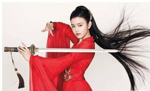 "小龙女"被称"小笼包"的陈妍希,再次尝试古装美炸了_造型_角色_鸡腿