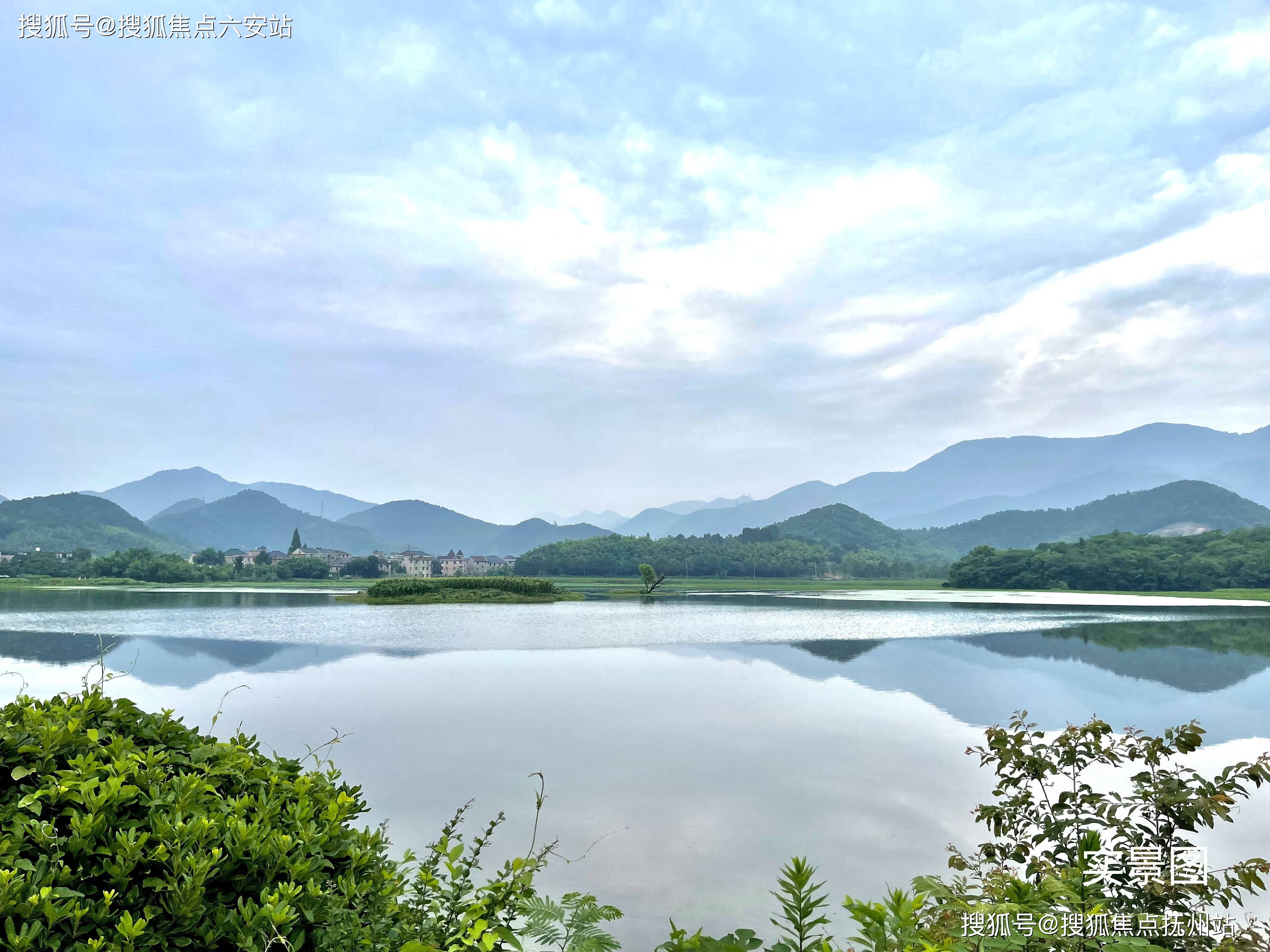 湖州山湖花园图片