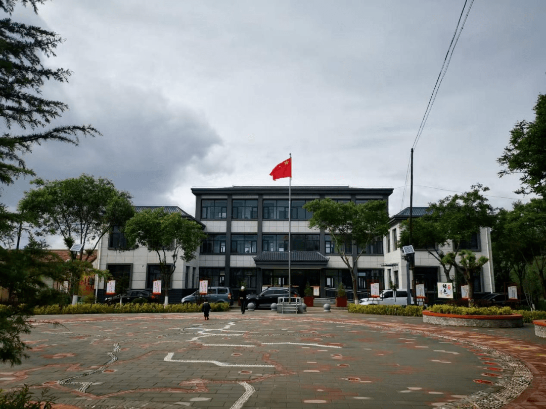 "走进崆峒山川 感受人文魅力"系列专题调研之崆峒区大寨乡活动_新发展