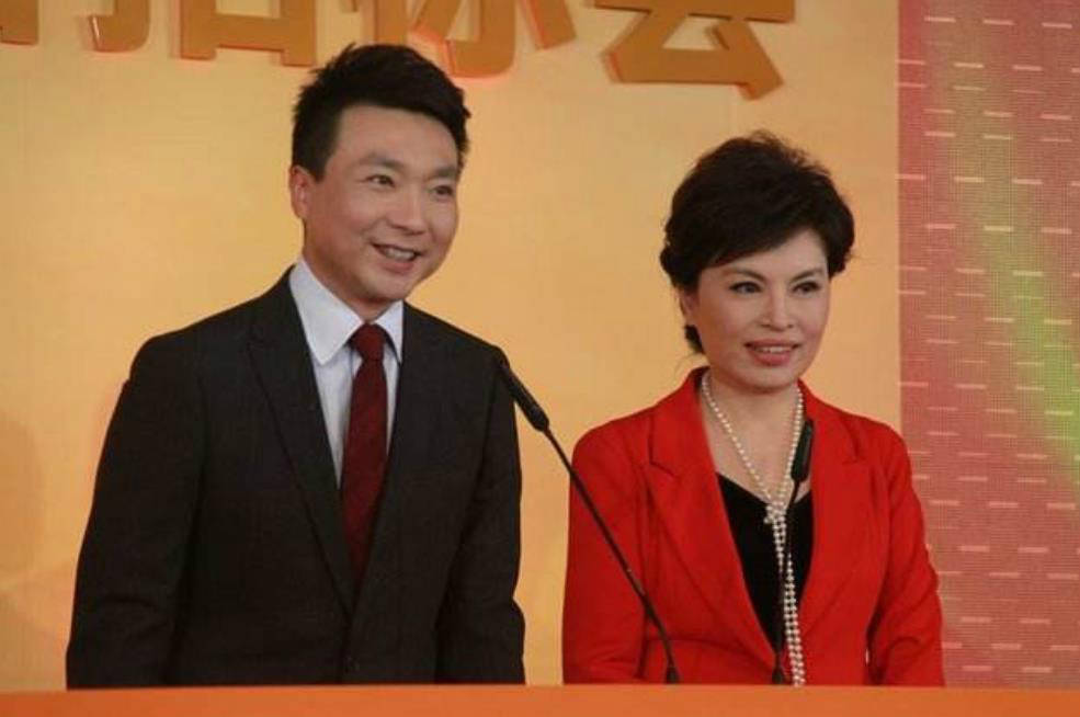 电视主持李瑞英,被网友说"冷血无情",背后真相浮出水面_工作_儿子