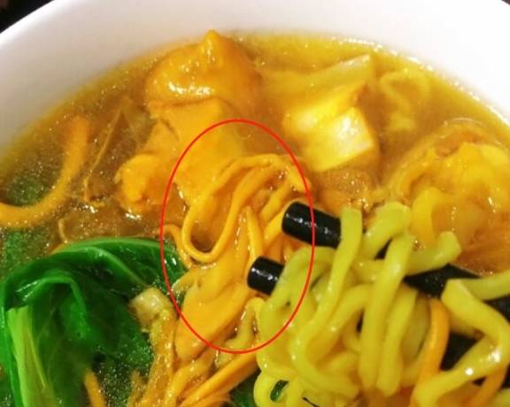6元买一桶康师傅"虫草泡面",撕开料包才醒悟,只怪自己太冲动_冬虫夏草