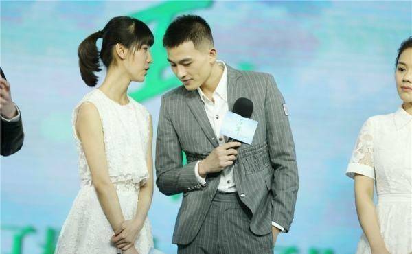 许弋_耳朵_蒋皎