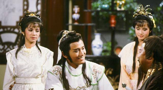 6版楚留香颜值比拼,谁当得起玉树临风,谁拿着扇子要烤串_狄龙_郑少秋