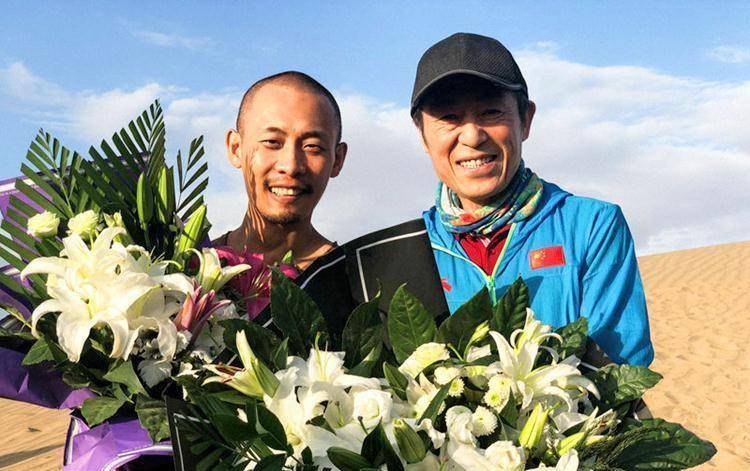 「张译 张艺谋」新电影,颠覆形象,能认出这是张译算我输_影片_龙标