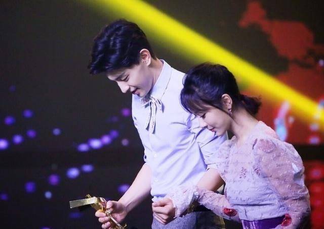 杨紫不再参演,网传的女主演技颜值均被吐槽_林允_邓伦_星落