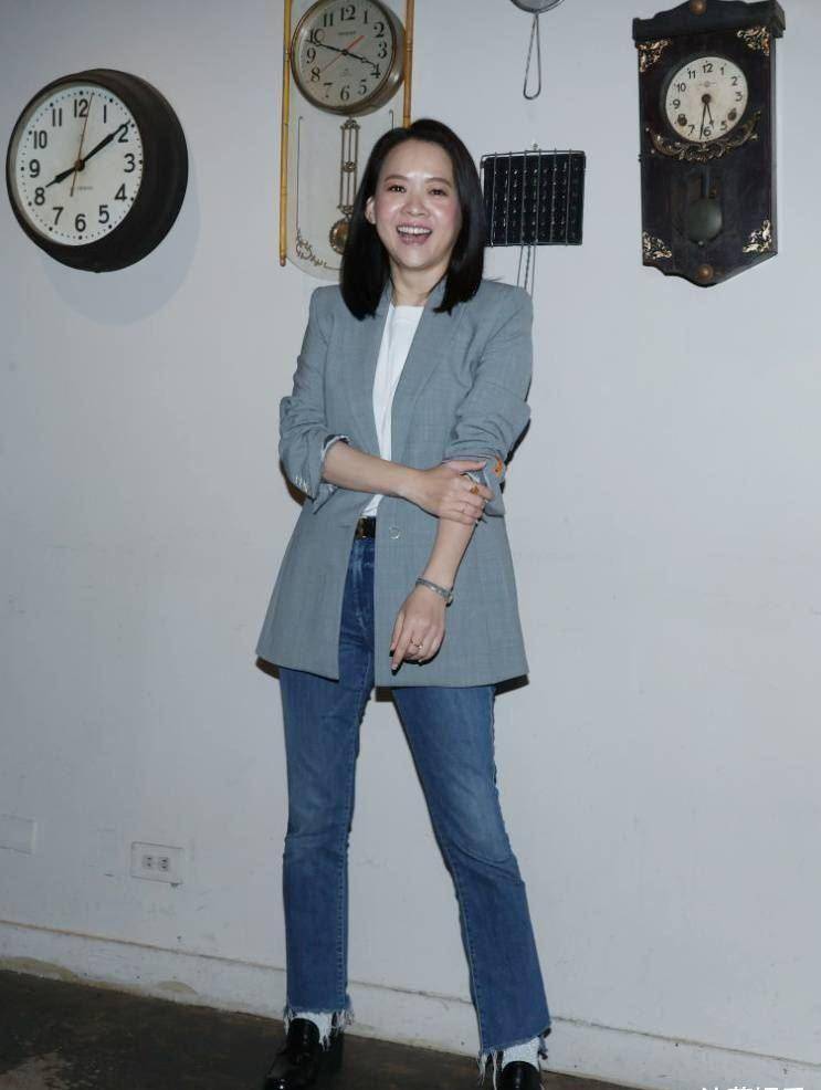 曾宝仪亲吐爸爸坐轮椅原因 身体状态曝光_节目_美食_来宾