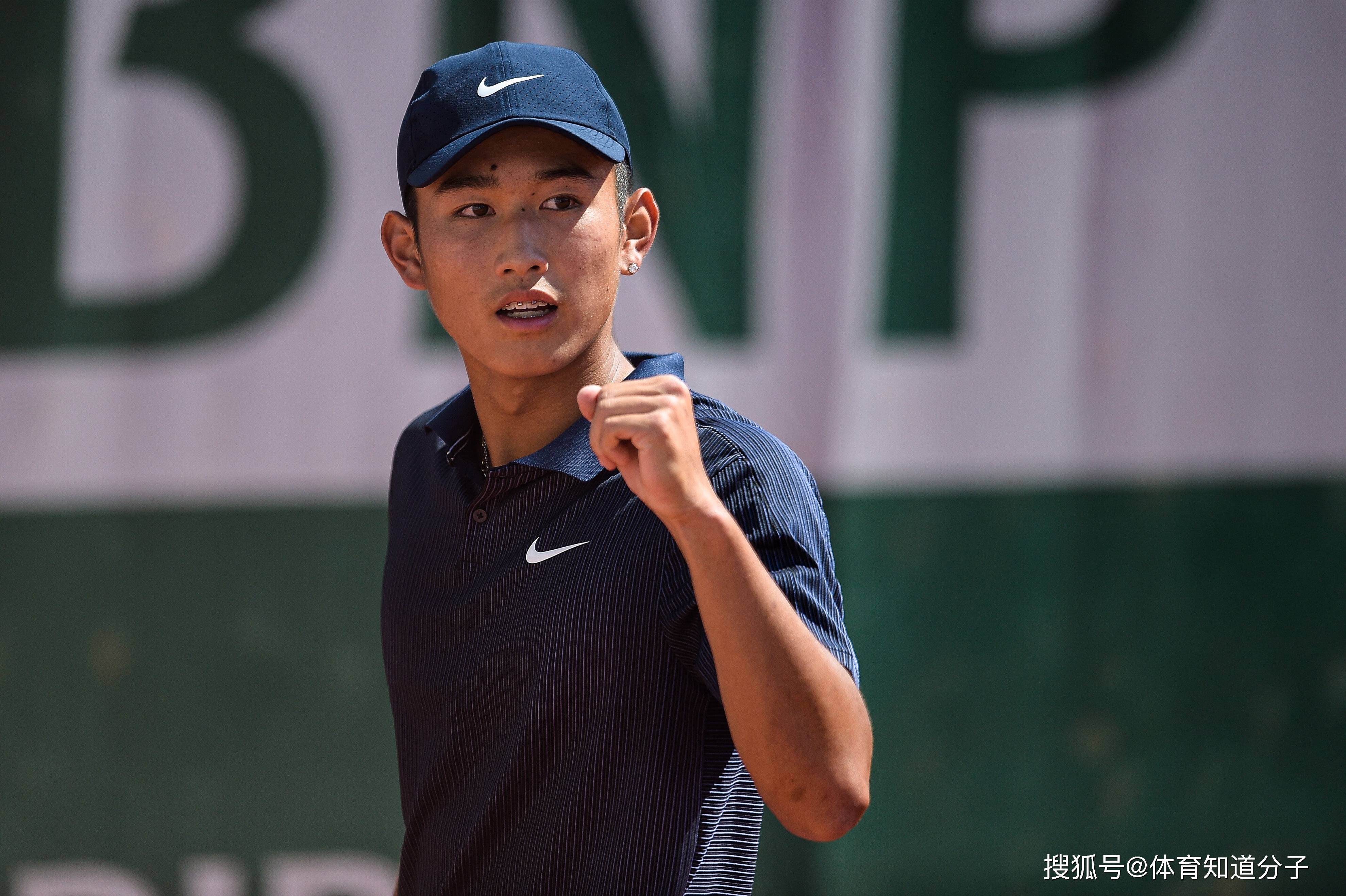 中国男子网球选手名单图片