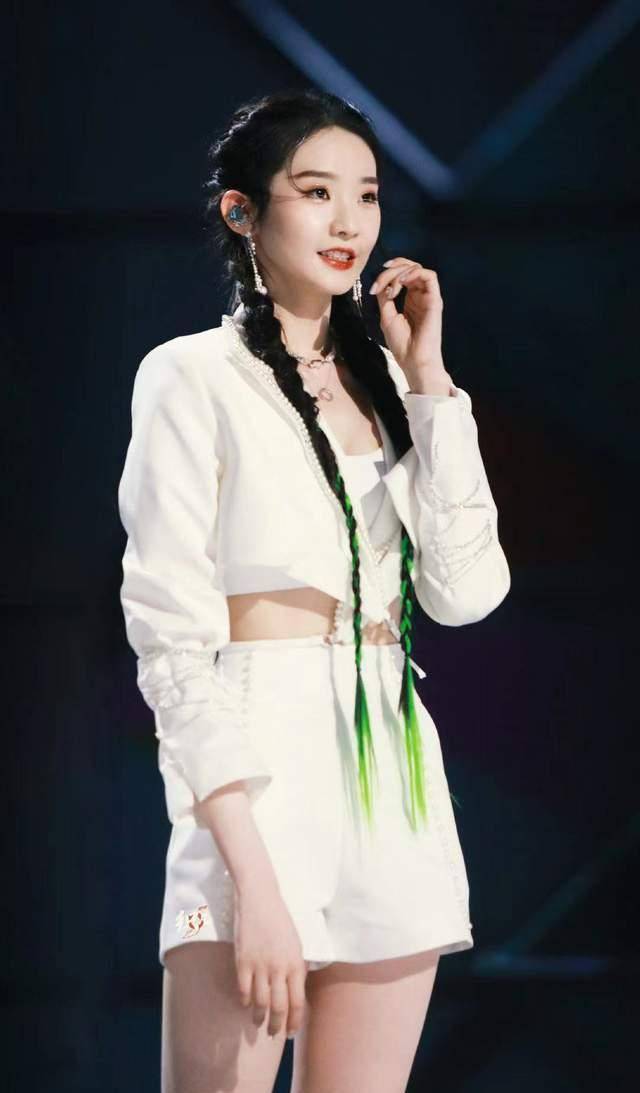 比向佐和欧阳娜娜的爸妈还严苛_张艺凡_管教_网友