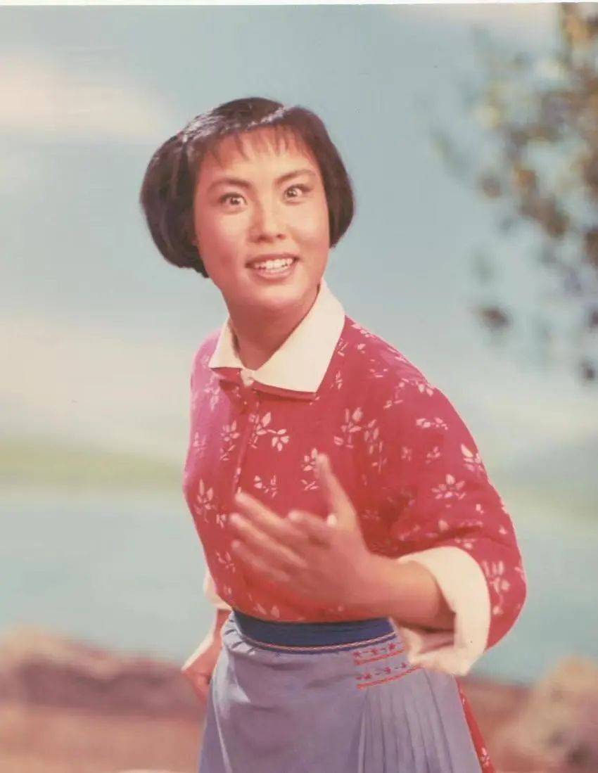 年轻人的,可是当我看到喜欢各种体育运动,每天坚持锻炼身体的李元华时