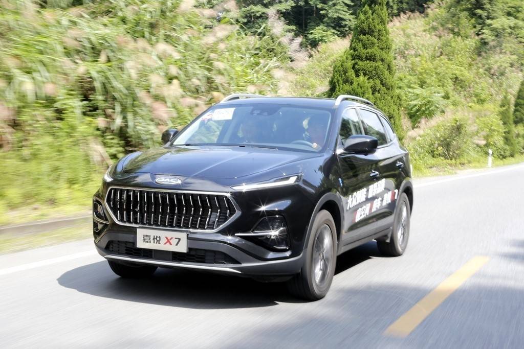 长得好看还是个实干派 江淮嘉悦x7试驾_搜狐汽车_搜狐网