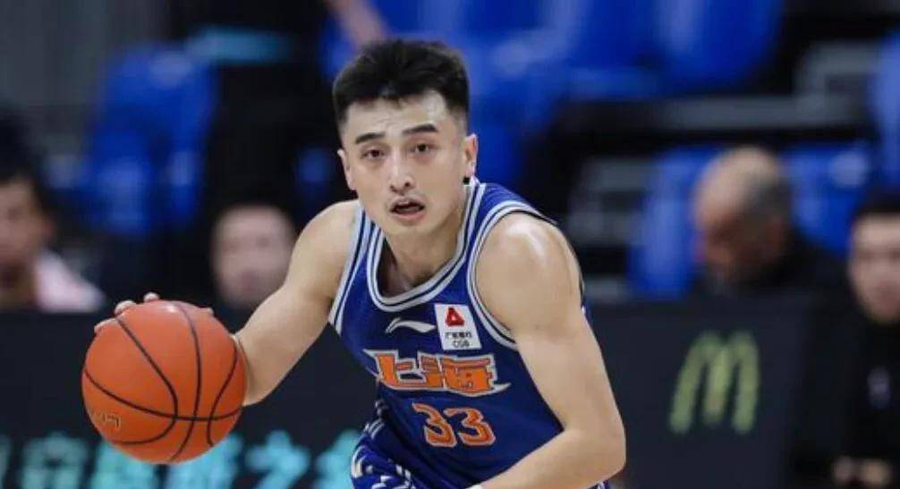 cba三消息:张卓确认离队,杨鸣拒绝交易丛明晨,罗汉琛实现翻身_北京