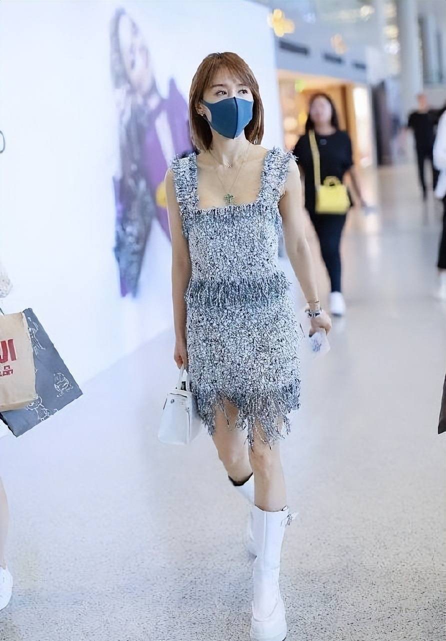 王子文穿裙子看不出身高,气场仿佛一米七,矮个子女生看着都羡慕_时尚