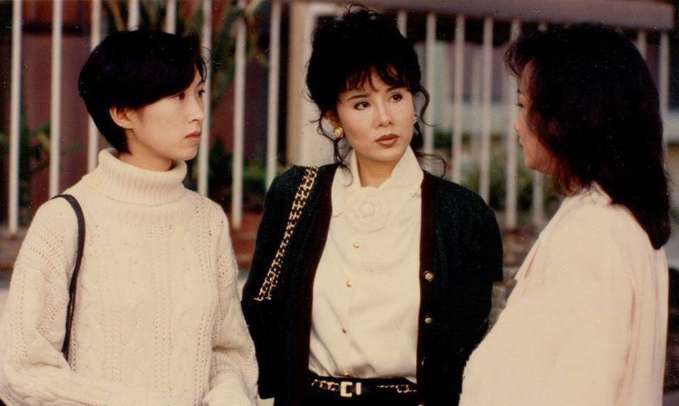 冠军由32岁的马清仪摘得,她是tvb的万年绿叶,剧中经常饰演富贵太太