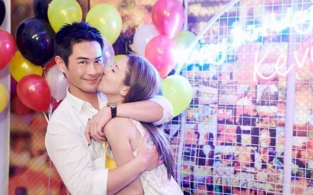 tvb视帝再传婚姻,引发网友猜测:早就貌合神离_郑嘉颖_夫妇_什么