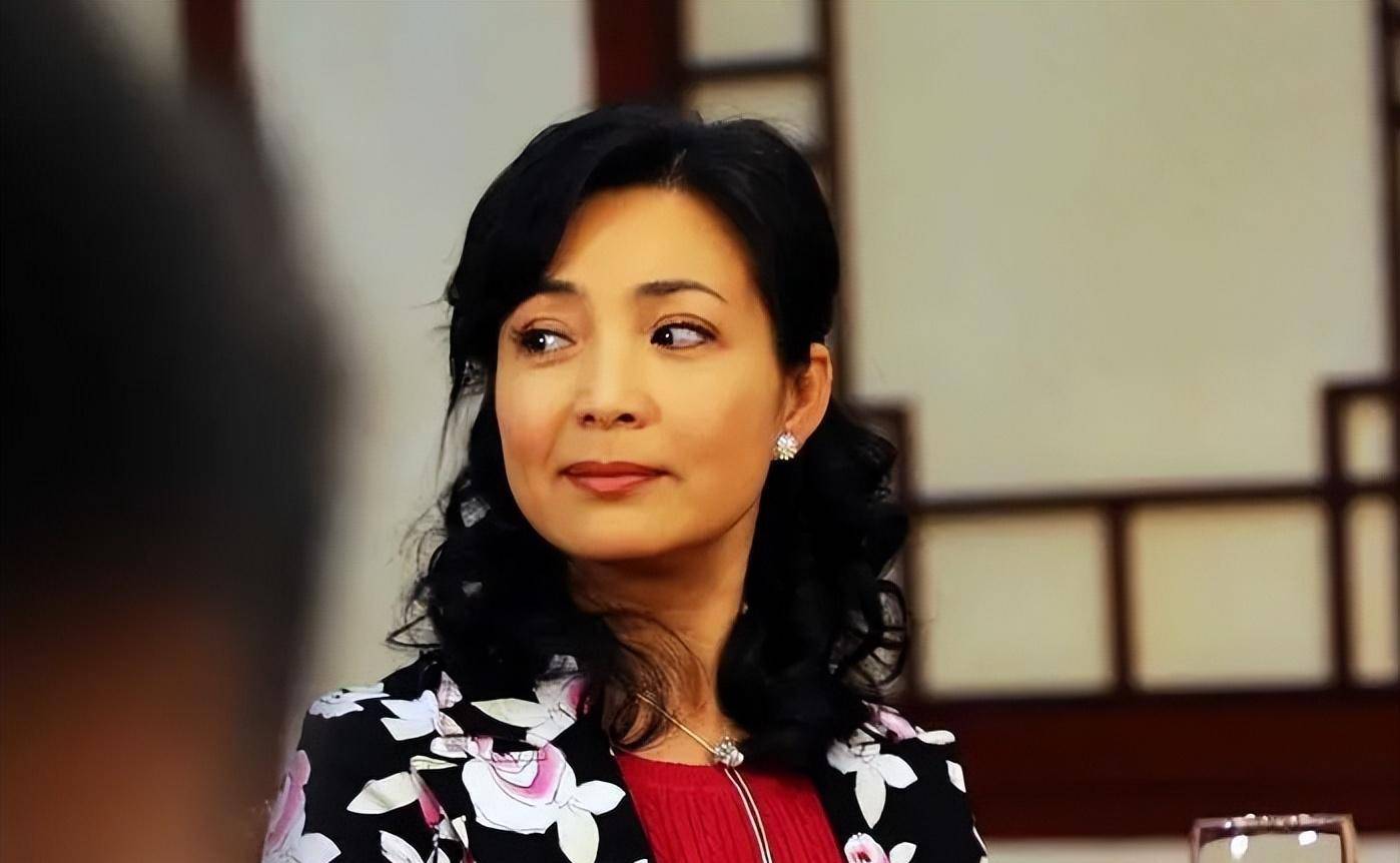 户戴春荣:和老师相爱34年无绯闻,如今61岁成人生赢家_生活_郝杰_事业