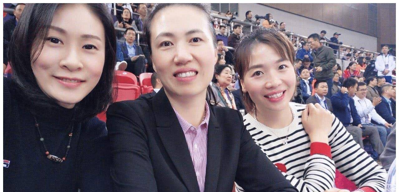 周苏红是在陈忠和加入中国女排后才崭露头角的.