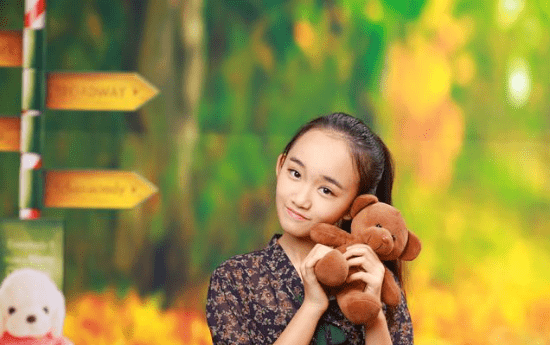 "胧月公主"刘心玉:女大十八变,近照妆容精致引争议_什么_高中_父母