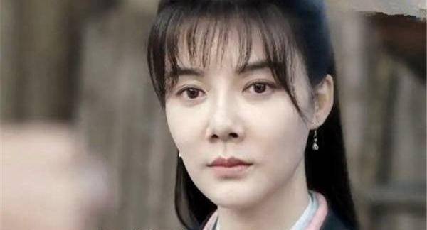 车晓为何从不演古装剧?看到她的古装扮相,网友:瞬间自闭了!