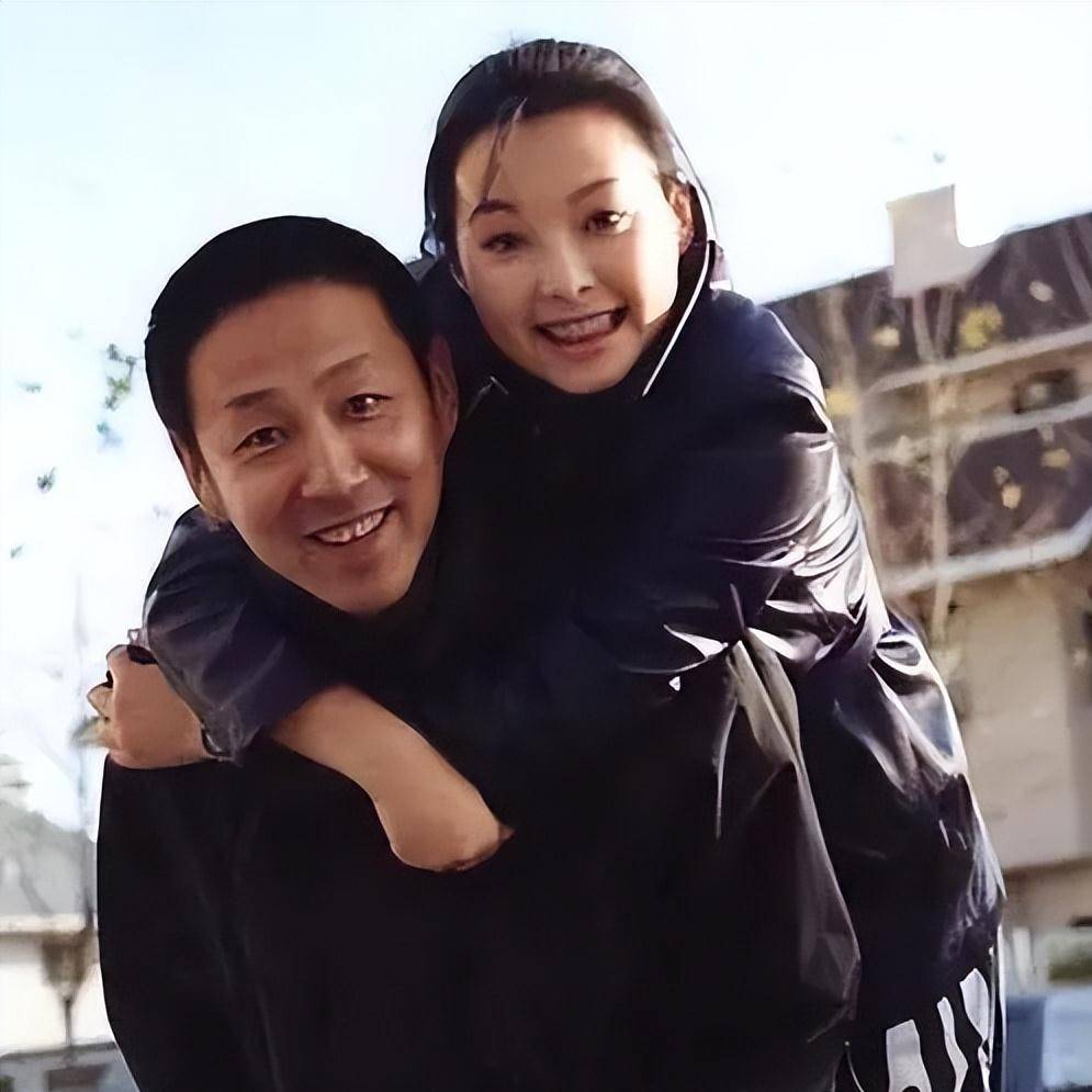 陈道明:娶电视主持人恩爱40年,与妻子互相成就,女儿成他的骄傲_杜宪