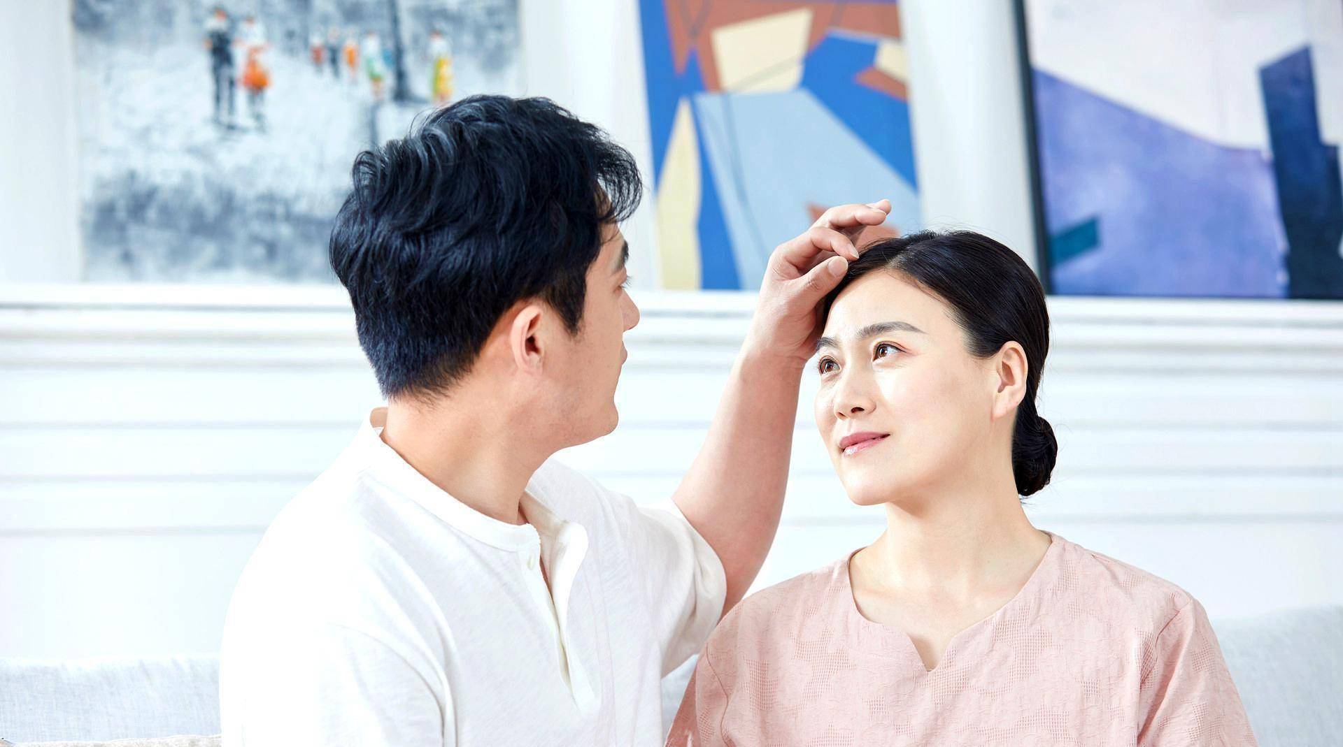 搭伙4年,63岁阿姨感慨:半路夫妻有没有真情,生场病就知道了_老伴_儿子