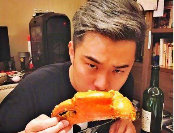 但是陈赫你还是要控制一下自己啊,218斤的体重是认真的吗?