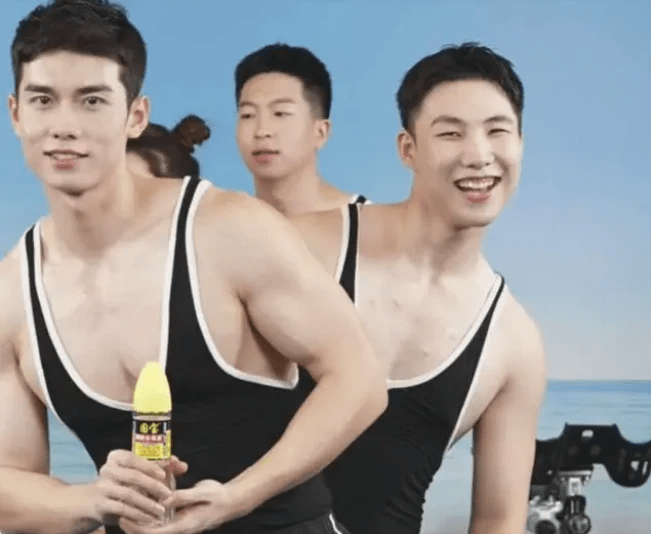 椰树男模新主播欢欢中泰混血:网友惊叹难怪有一丝丝泰兰德的味道_中国