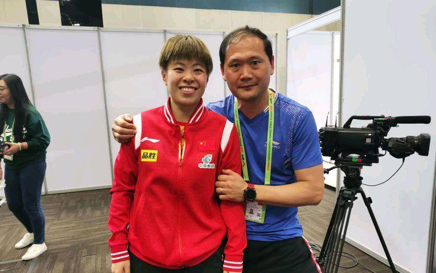 陈幸同非常感激教练,王艺迪感谢陈梦和马琳,主管教练一直都在_比赛_世