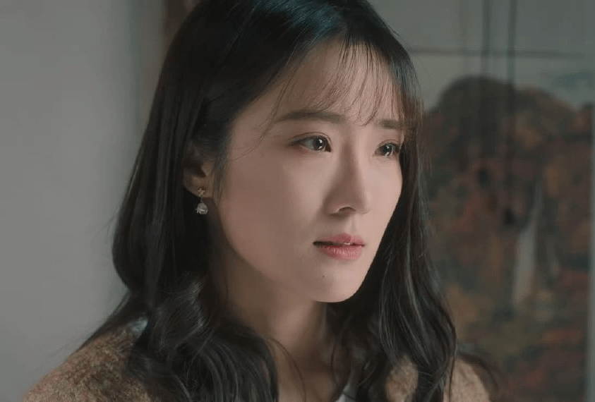 《公诉精英》:忍过了热巴的双眼皮,实在忍不了贾青的整容脸