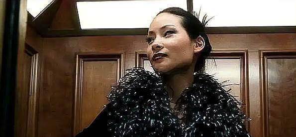 从模特到好莱坞打女,与郭富城合作经典被埋没,因成龙走向转折_刘玉玲