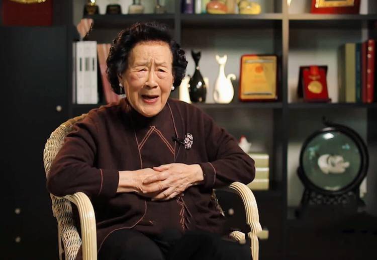 北京中医医院陈彤云团队精英擅长挂号号贩子联系方式各大科室全天的简单介绍