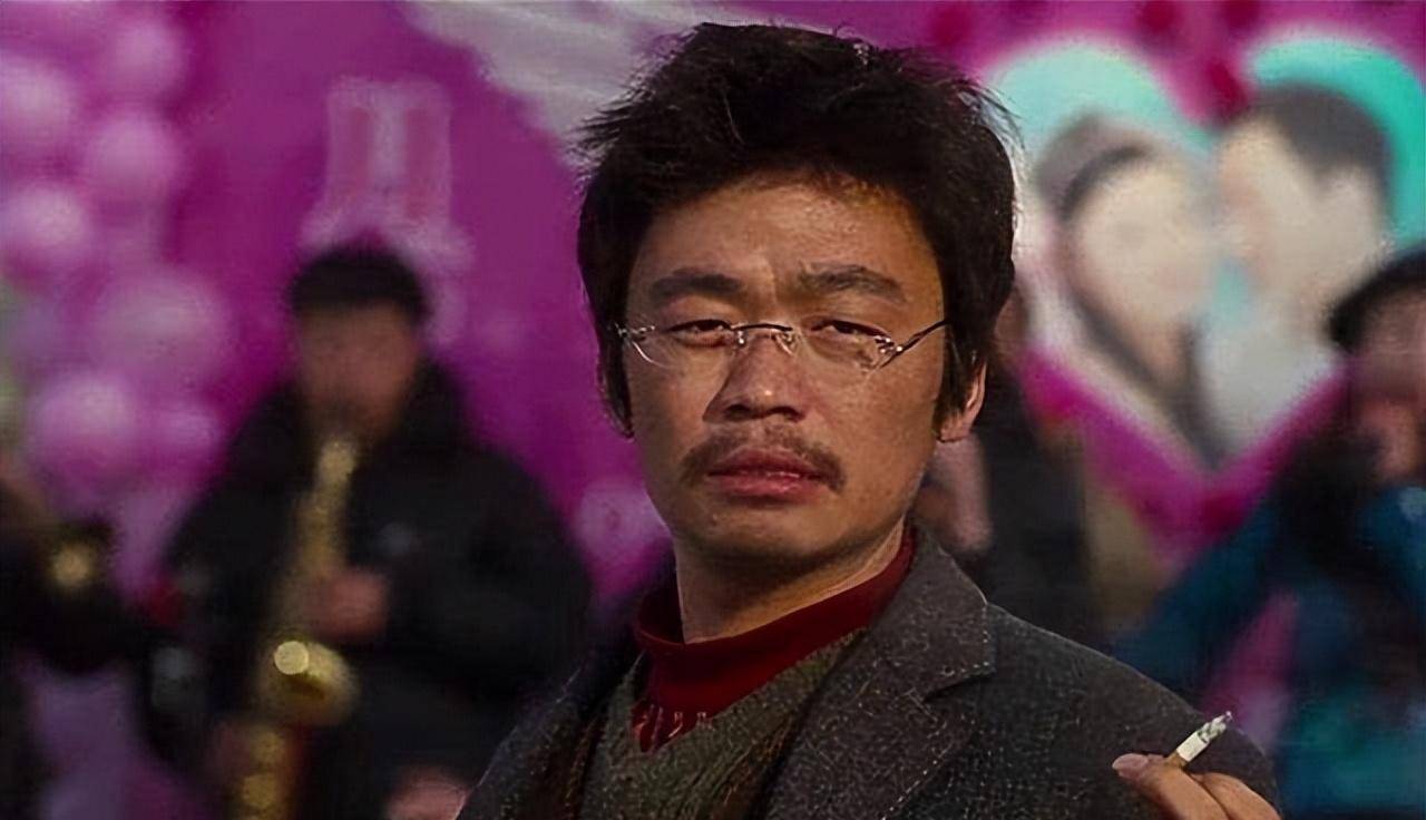 分手6年后涅盘重生,卖傻影帝王宝强打破上限,已然活成了代名词_电影