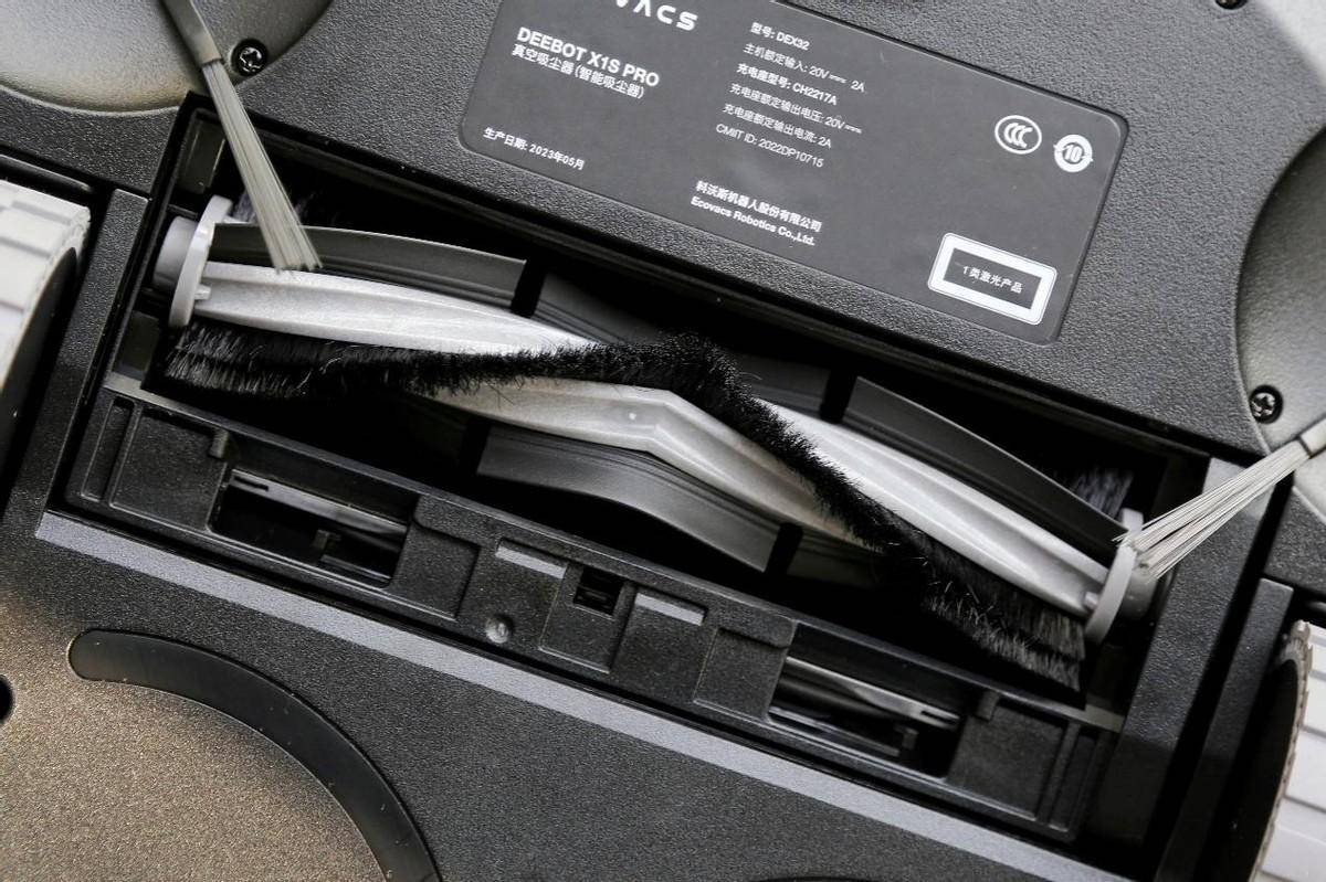 AI智能天花板，旗舰再进阶，科沃斯 DEEBOT X1S PRO 测评