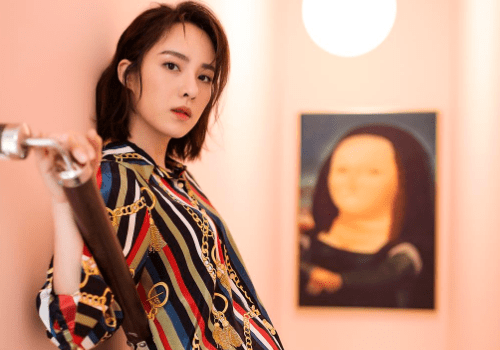 重温超级女声阳蕾,曾推出汶川大地震救灾歌曲《爱,勇气》,她的才华