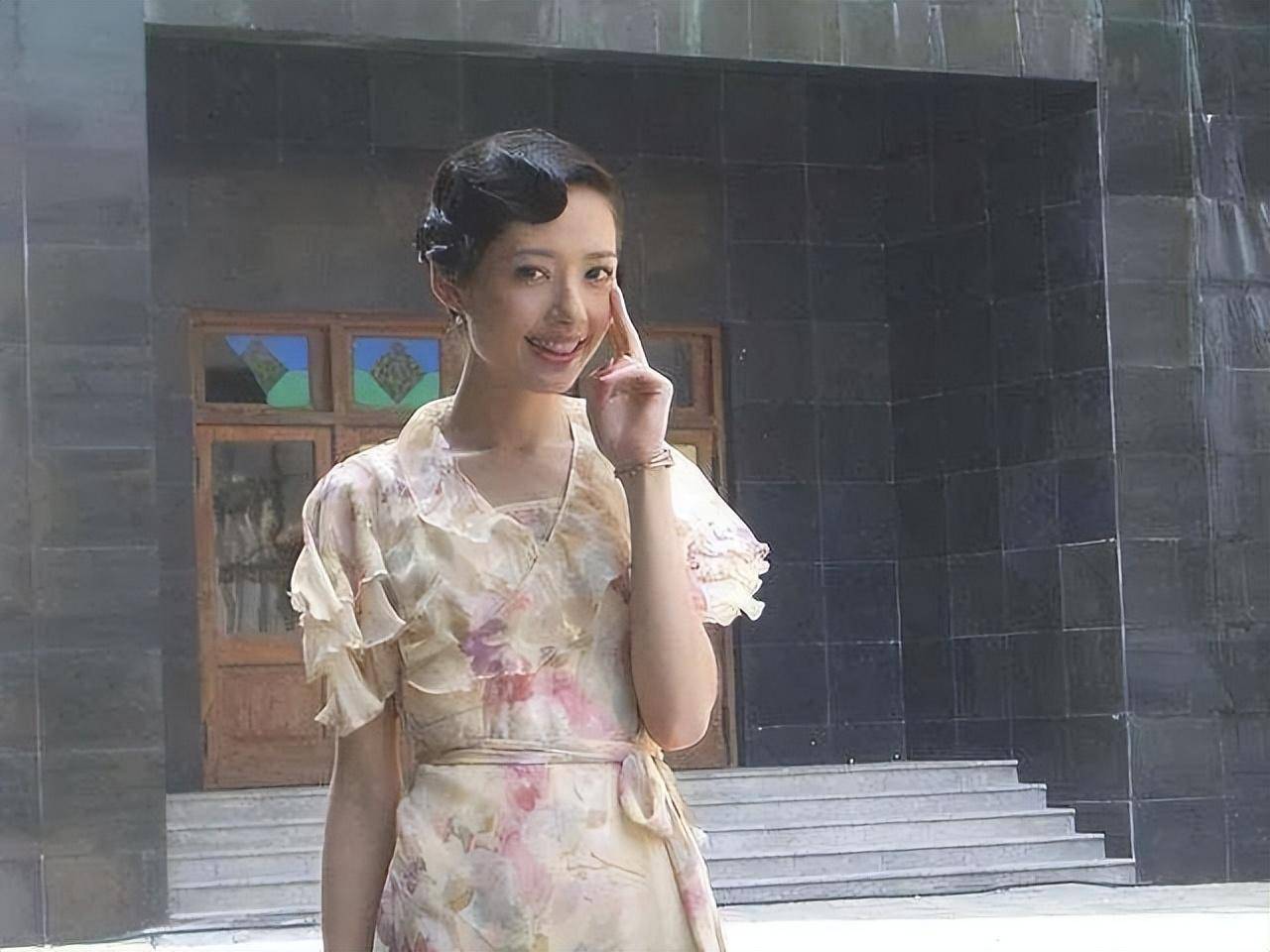 演《金粉世家》续集出道,演员时期的郭碧婷才是发光的文艺女神