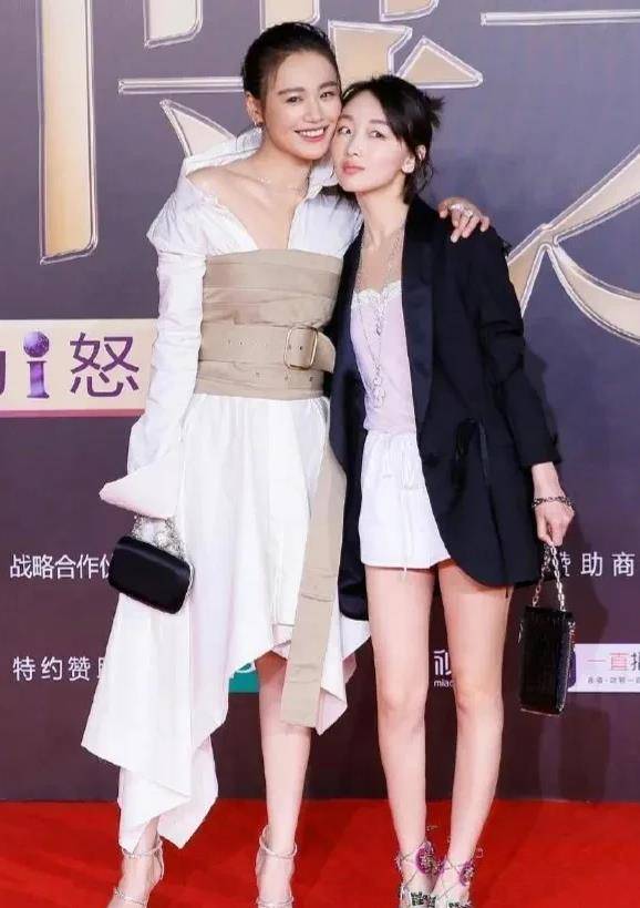 盘点"大体格"女星:蒋欣关晓彤肩宽惊人,宋茜程潇大腿真粗_安娜_马思纯