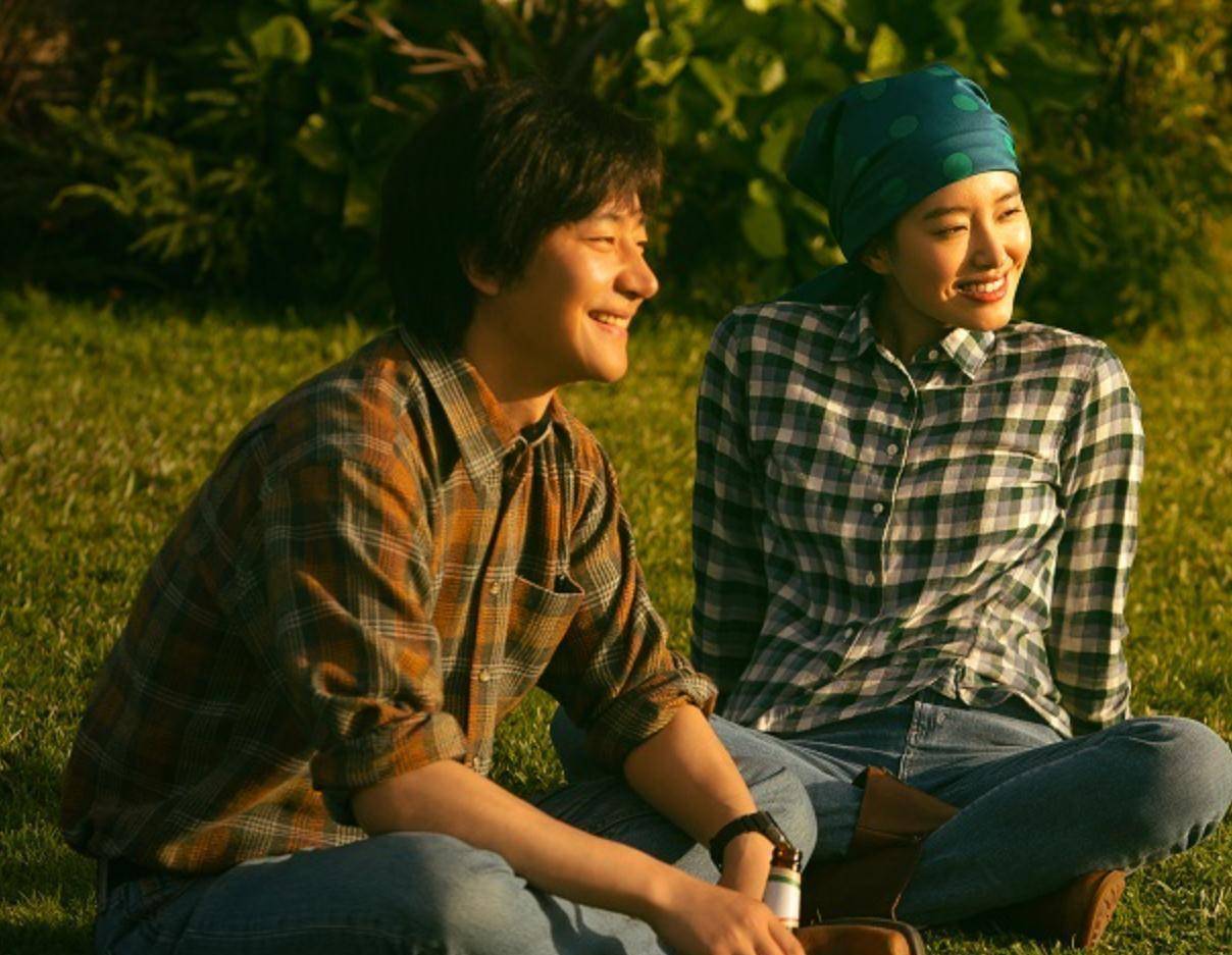 冯小刚再度合作黄轩,手握四大优势,结果却一言难尽?_电影_生活_鲸鱼