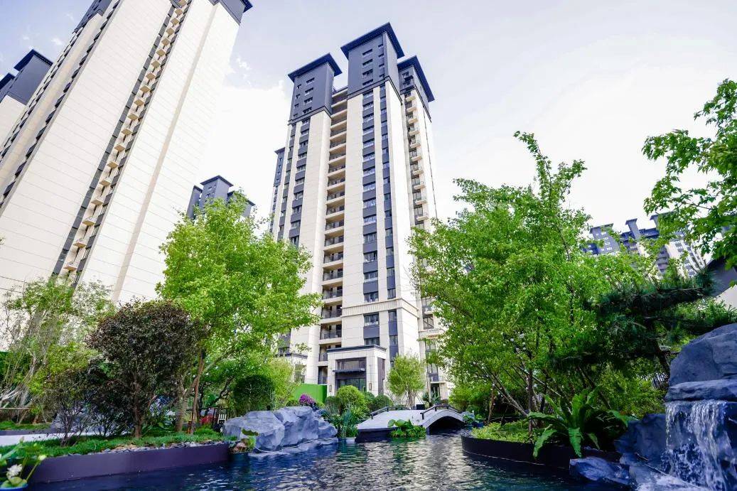 大咖驾到,真鉴盛京销冠暨中金·樾府森系美学示范区呈现 线上直播圆满