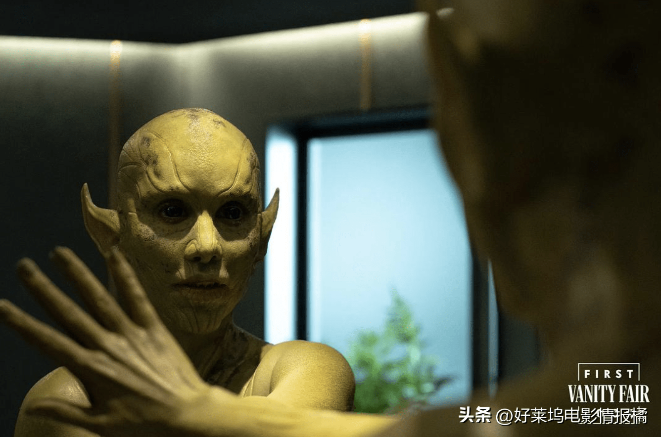 我们在看克林特·伊斯特伍德的《不可饶恕》,剧中对《搜索者》有一些