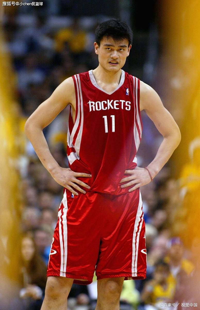 nba姚明:姚明究竟是傻大个还是天才?_比赛_篮球_中国