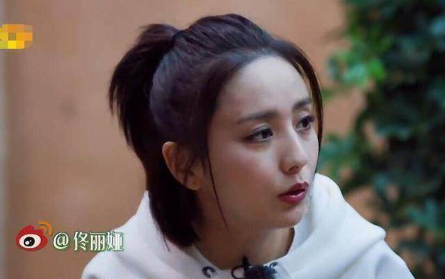 何炅为捍卫黄磊大厨地位花式夸赞,佟丽娅在一旁却默不作声_戚薇_美味