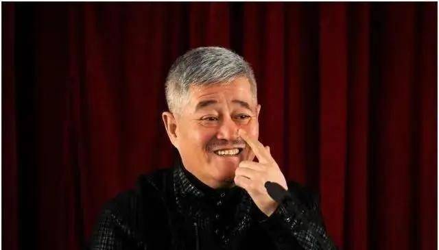 韩兆真敢说,说《乡村爱情》10集非要啰嗦到40集,赵本山太懂运作_观众