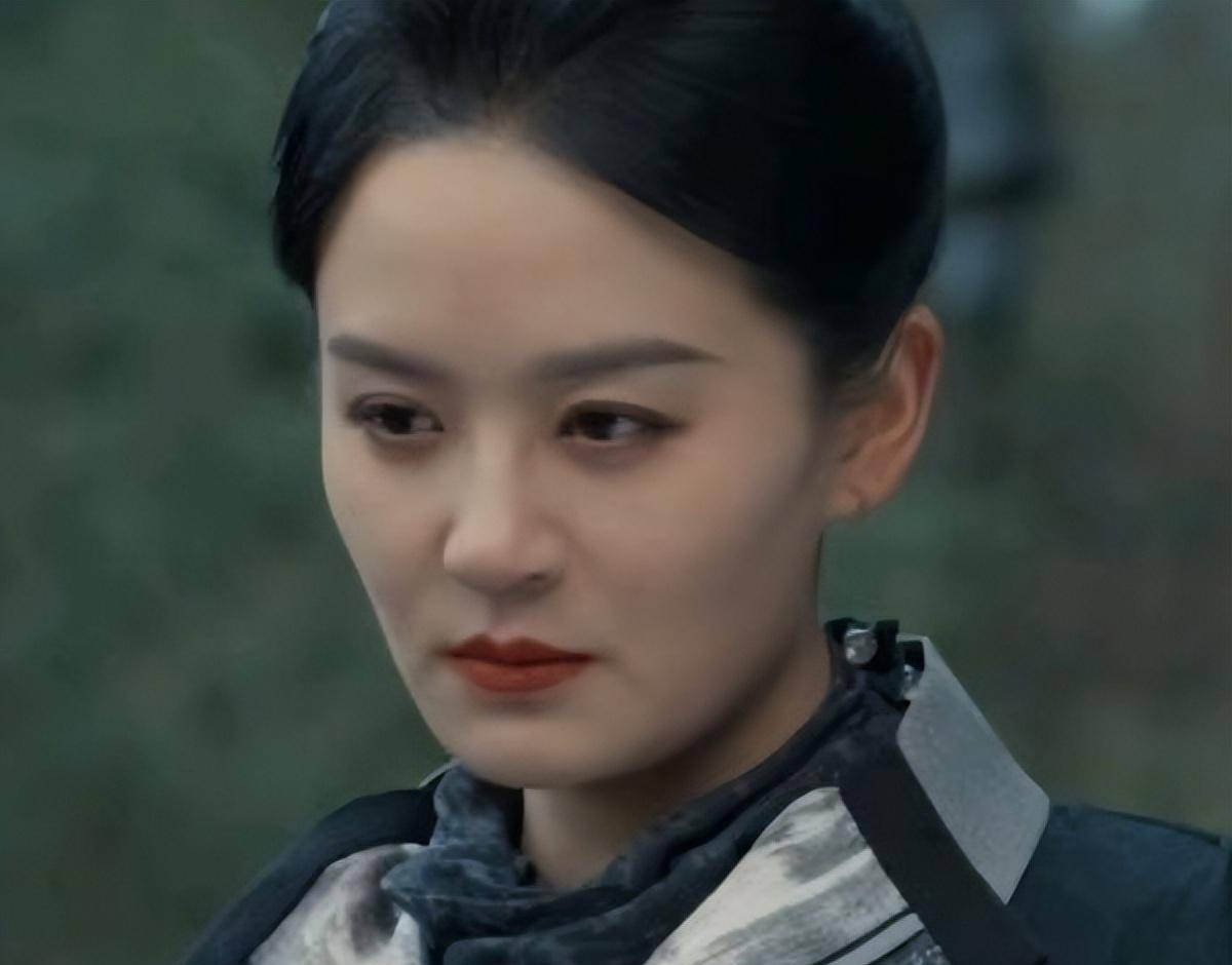 从《风起洛阳》到《玉面桃花》,曾一萱用三个配角惊艳了无数观众_玉娘
