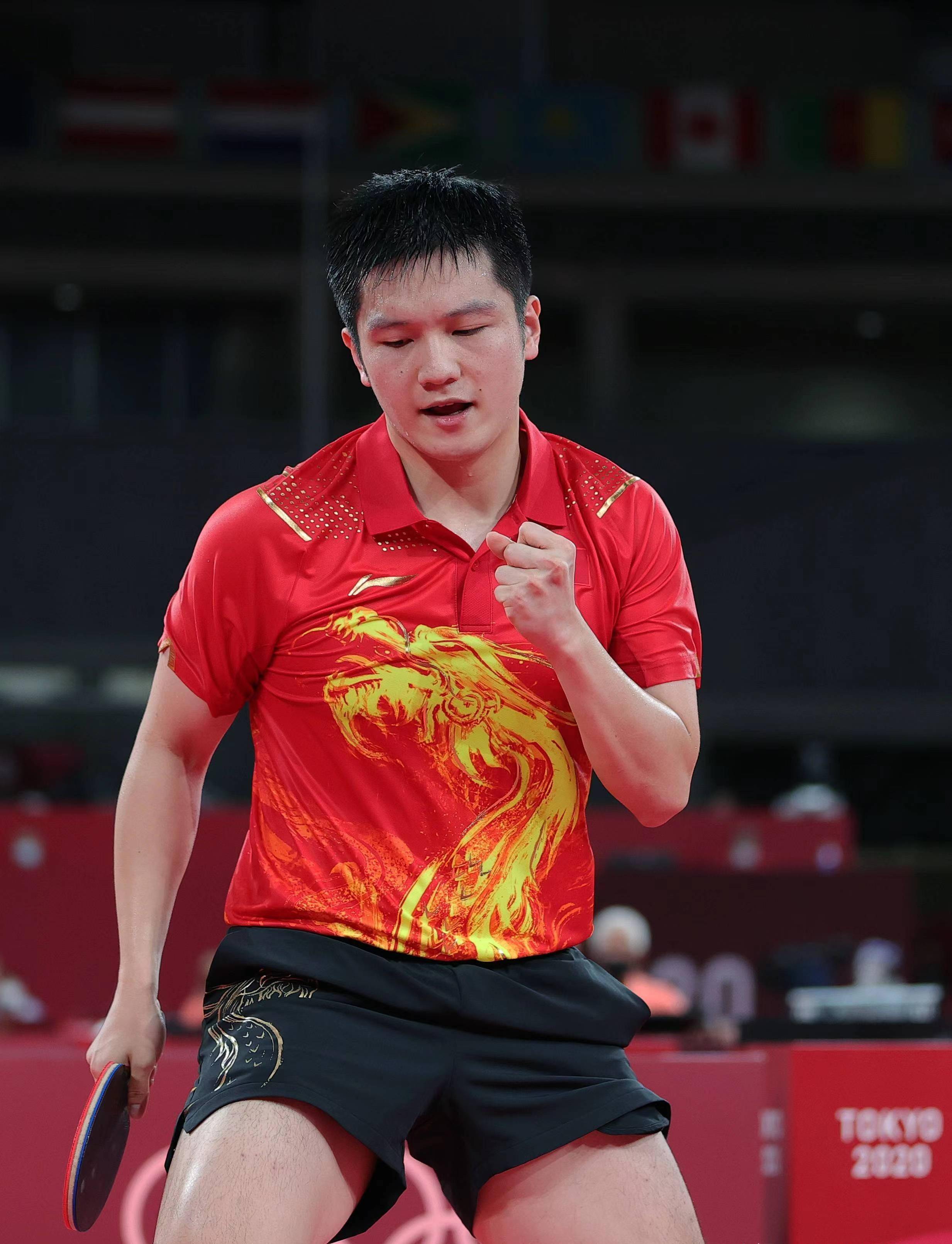 樊振东出生于1997年,今年也已经27岁了,老大不小的年龄了.