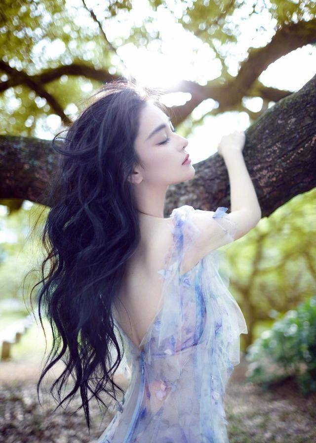 胸前画圆形容柳岩,张馨予离开他或许是对的_形容词_金靖_时候